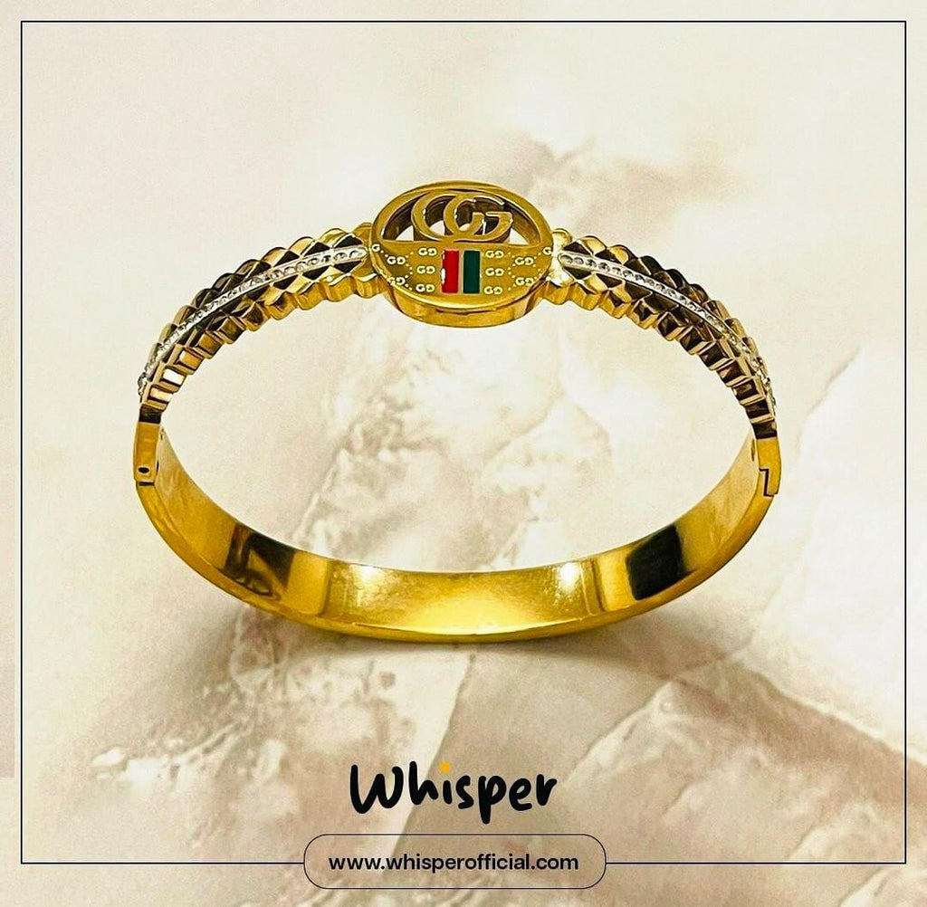 Regal Crest Bangle