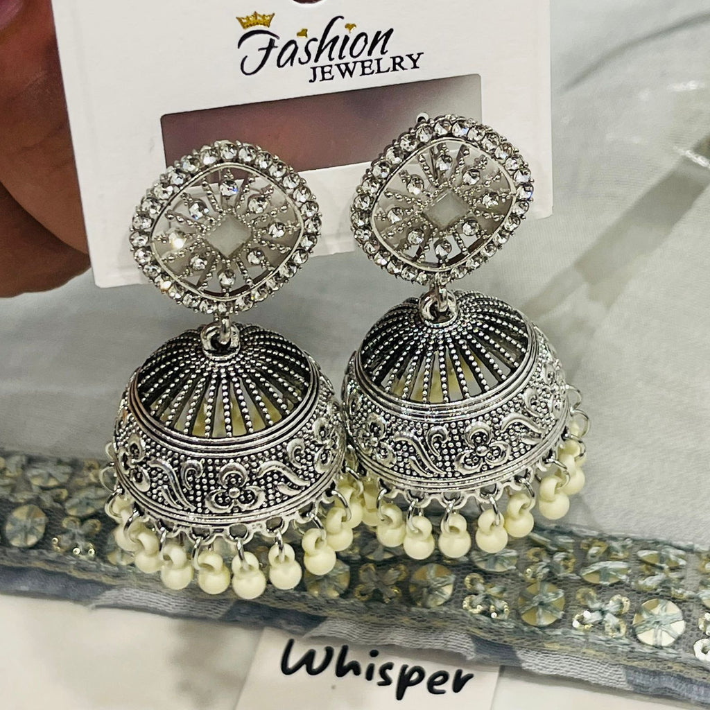 Elegant Pearl Dome Jhumka
