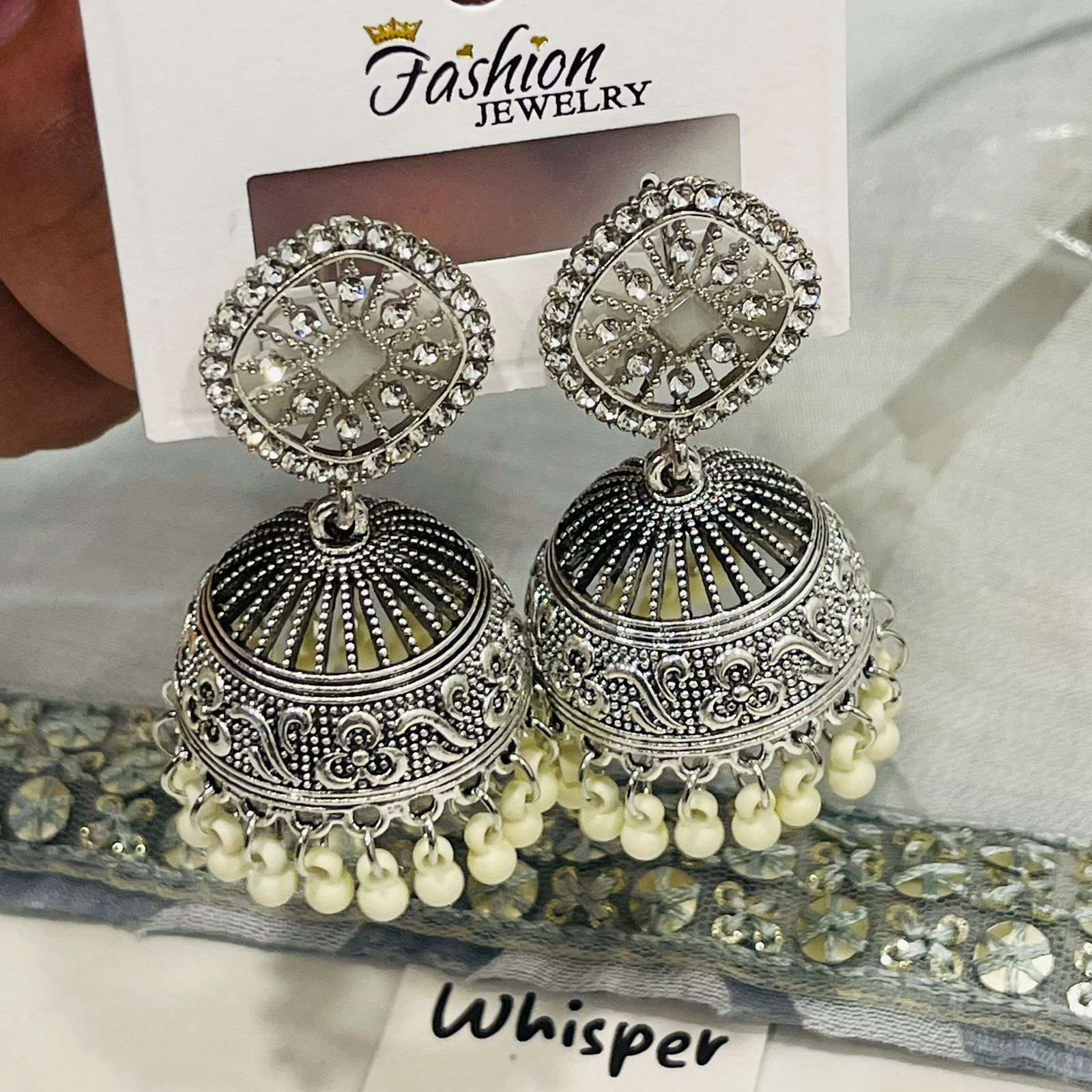Elegant Pearl Dome Jhumka