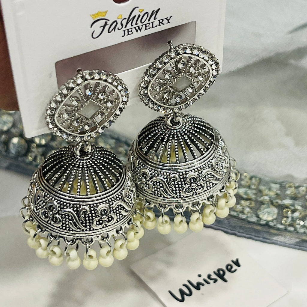 Elegant Pearl Dome Jhumka