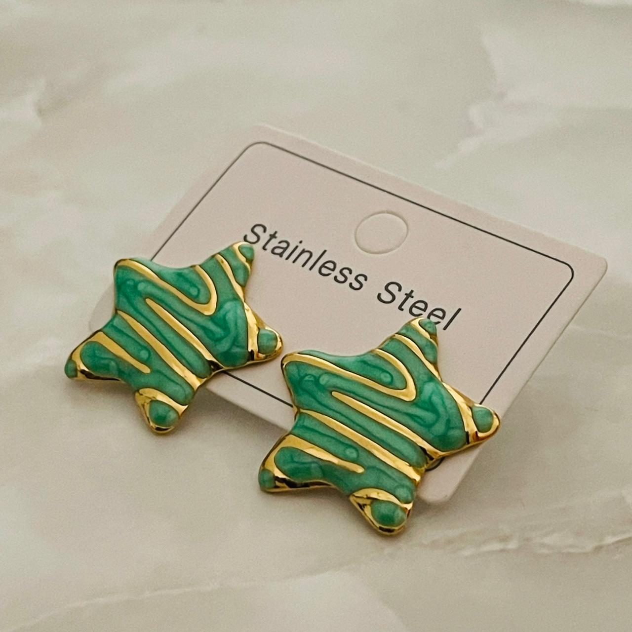 Green Star Enamel Stud