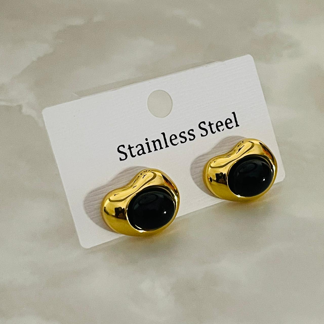 Golden Black Oval Stud Earrings