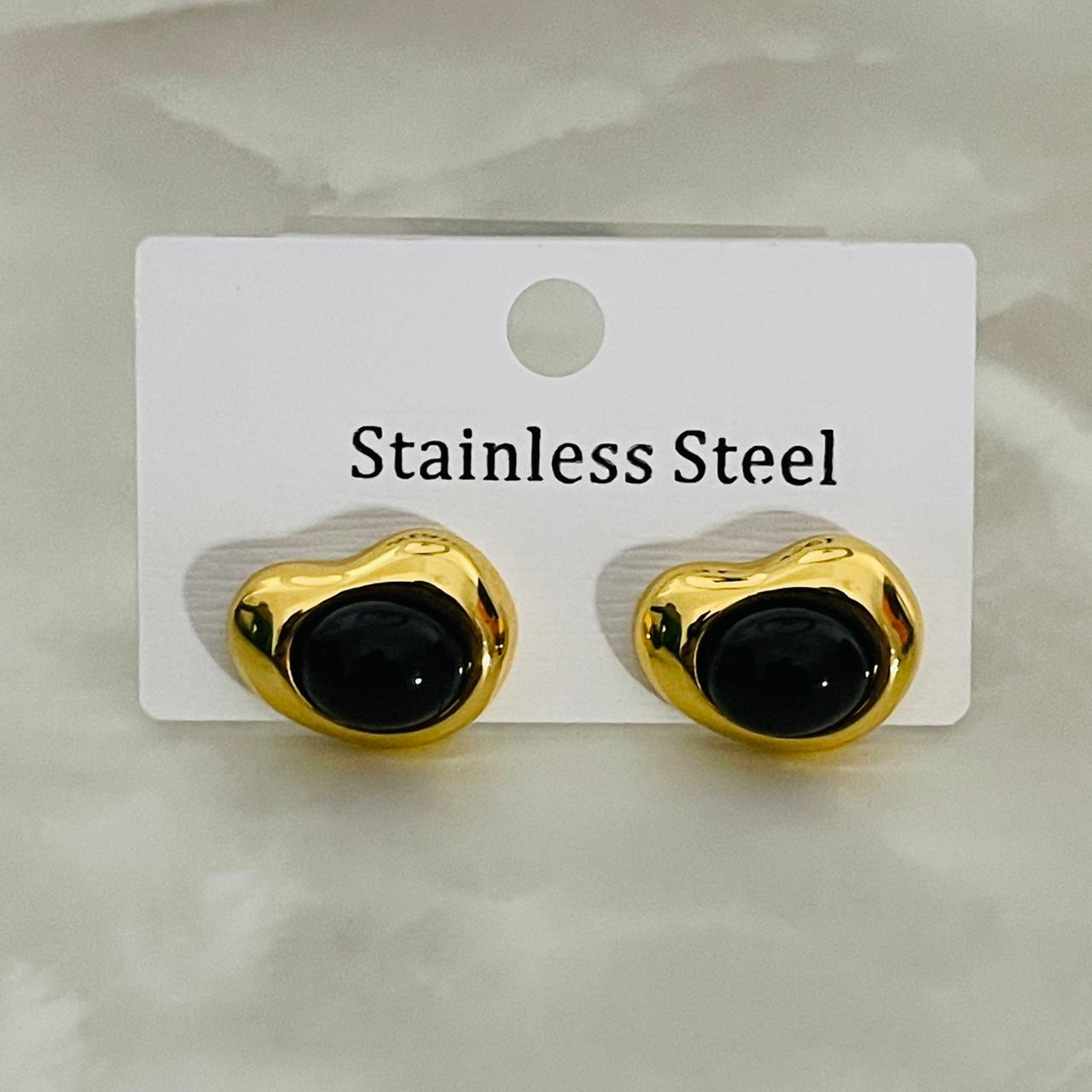 Golden Black Oval Stud Earrings