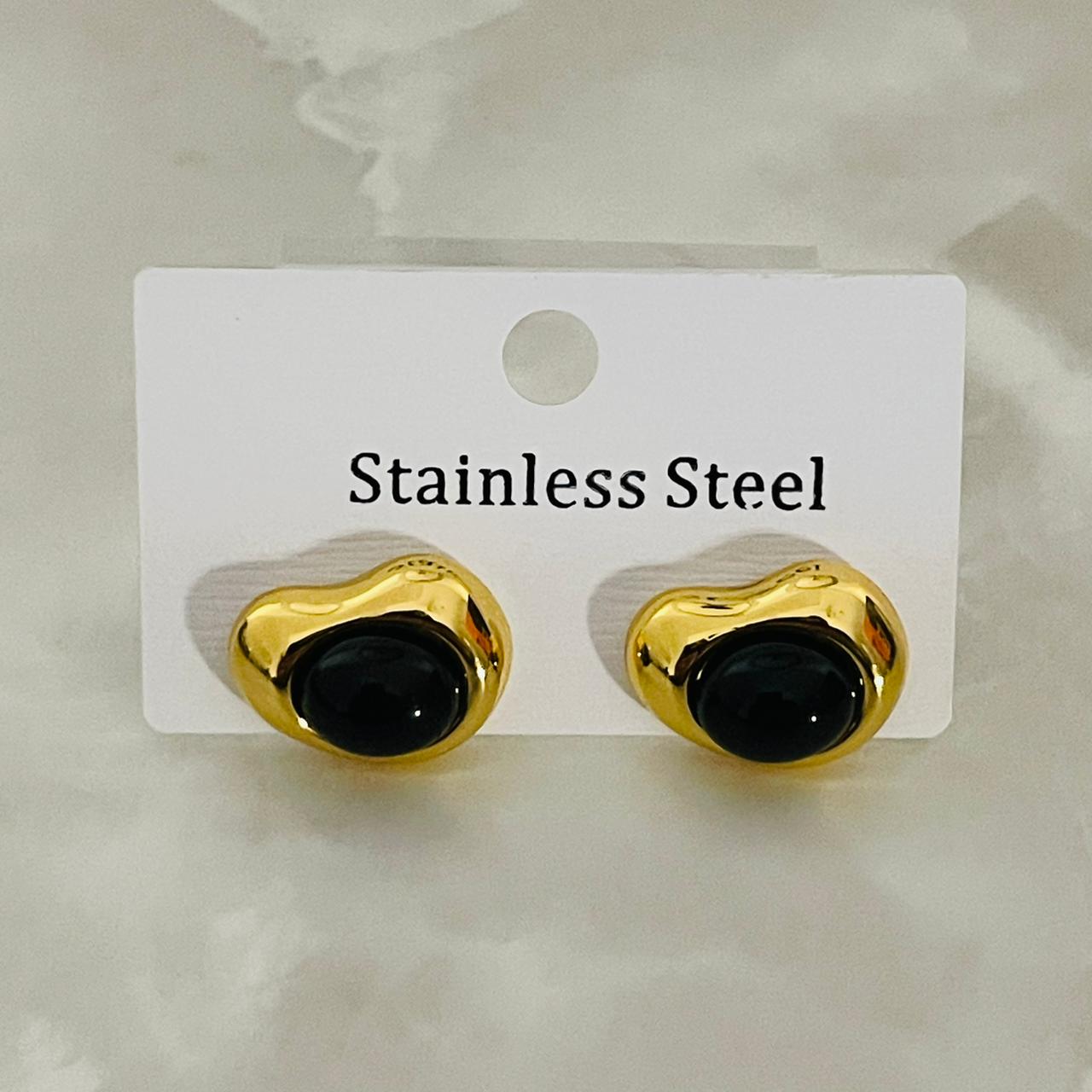Golden Black Oval Stud Earrings