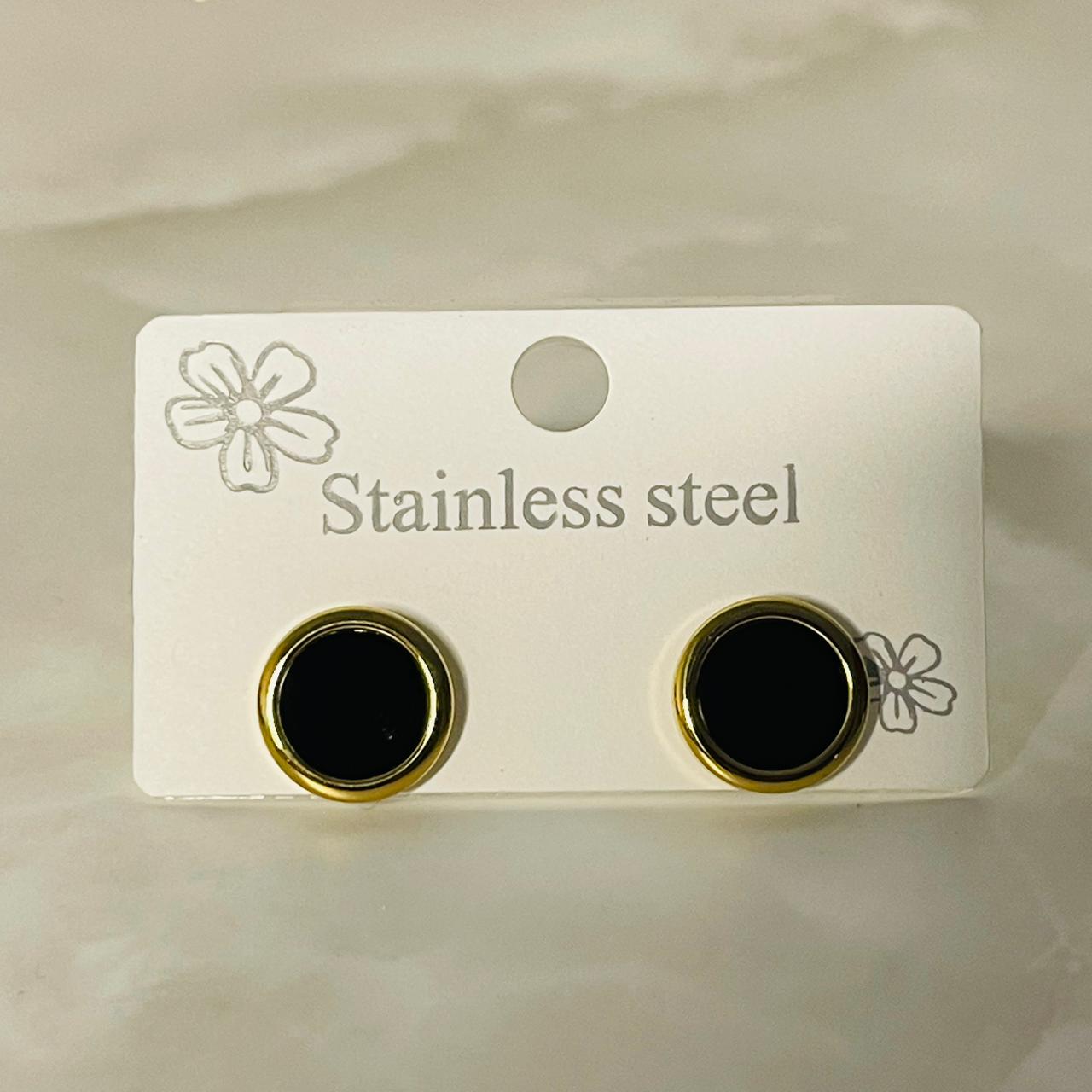 Black Gloss Dome Studs