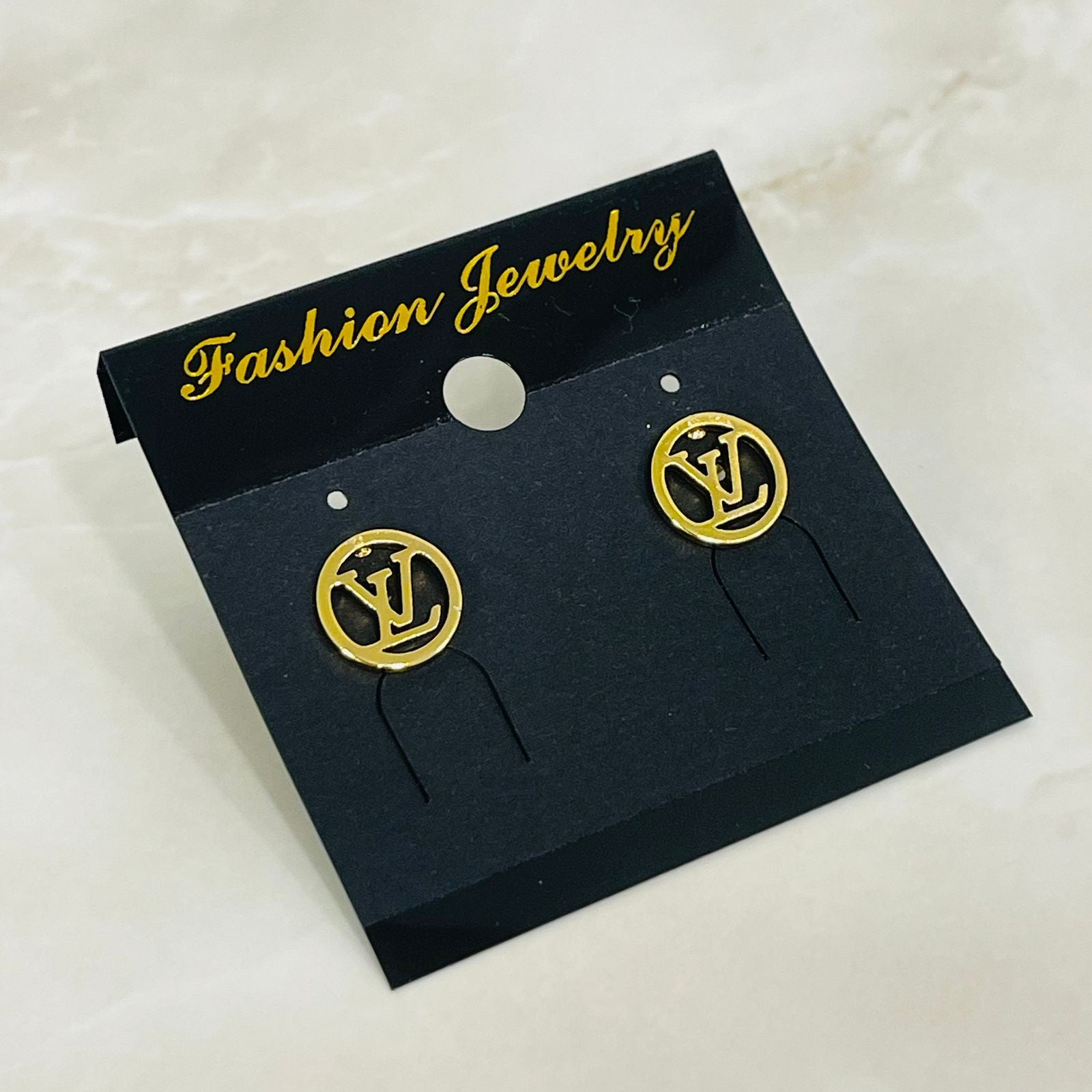 (LV Style Round Stud Earrings)