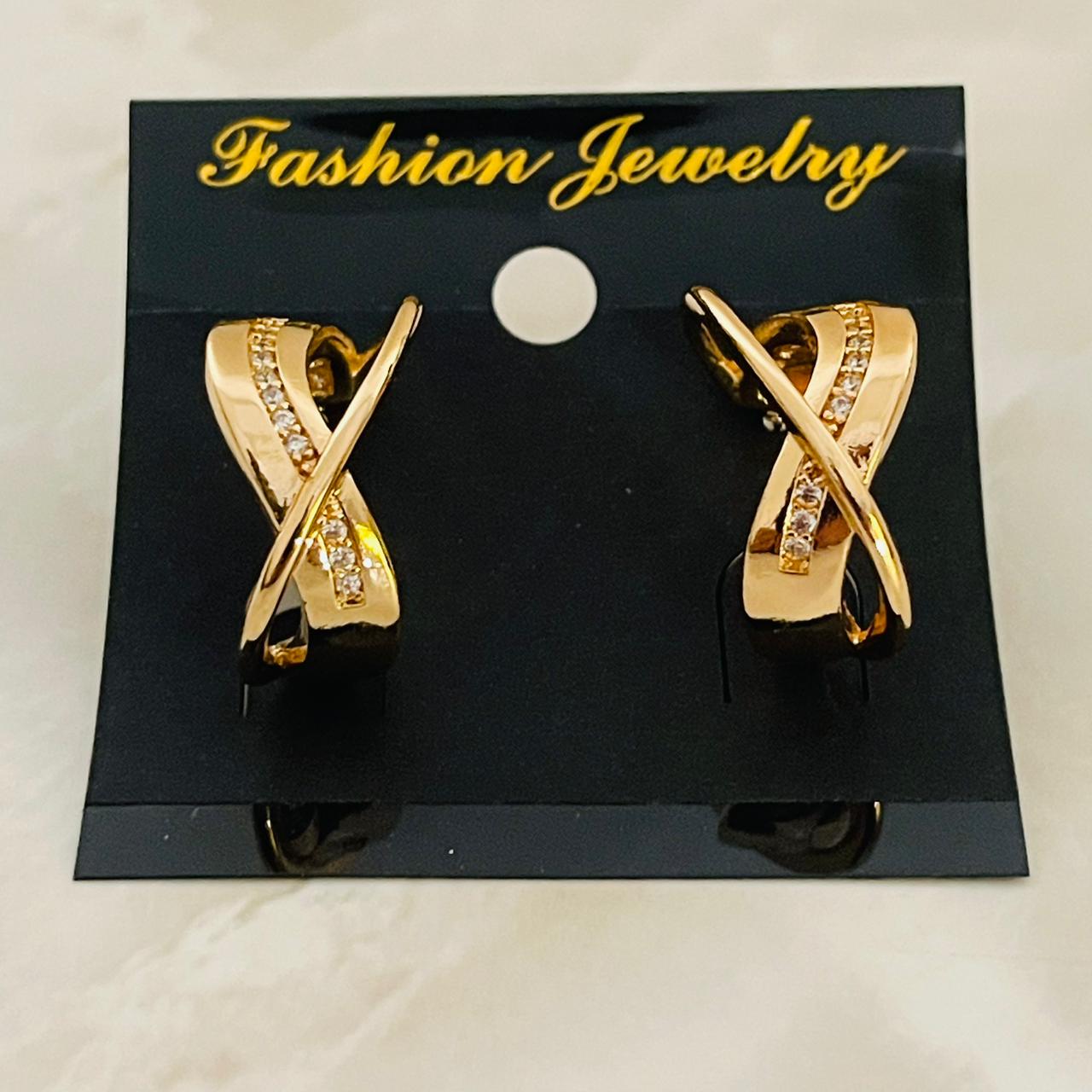 (Gold Cross Twist Earrings)