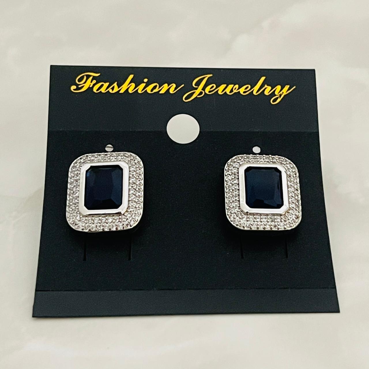 Midnight Rectangle Halo Studs