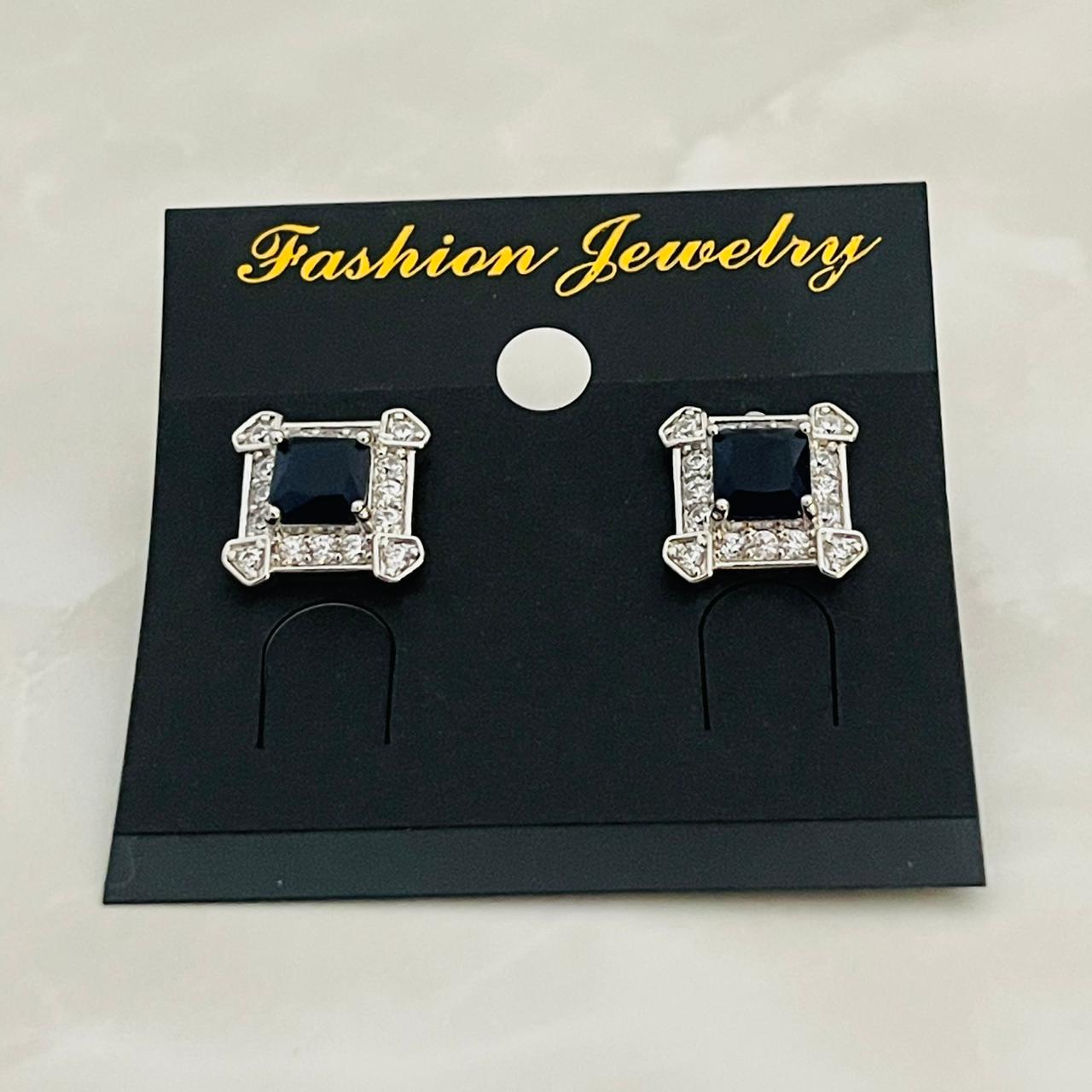 Midnight Square Frame Studs