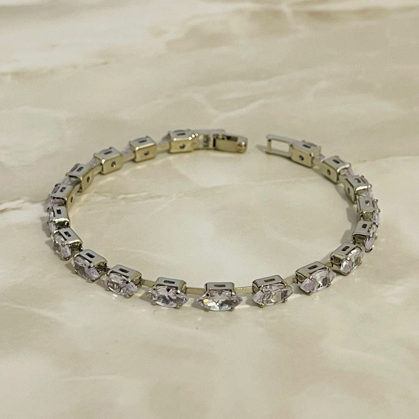 Silver Sparkle Stone Bracelet