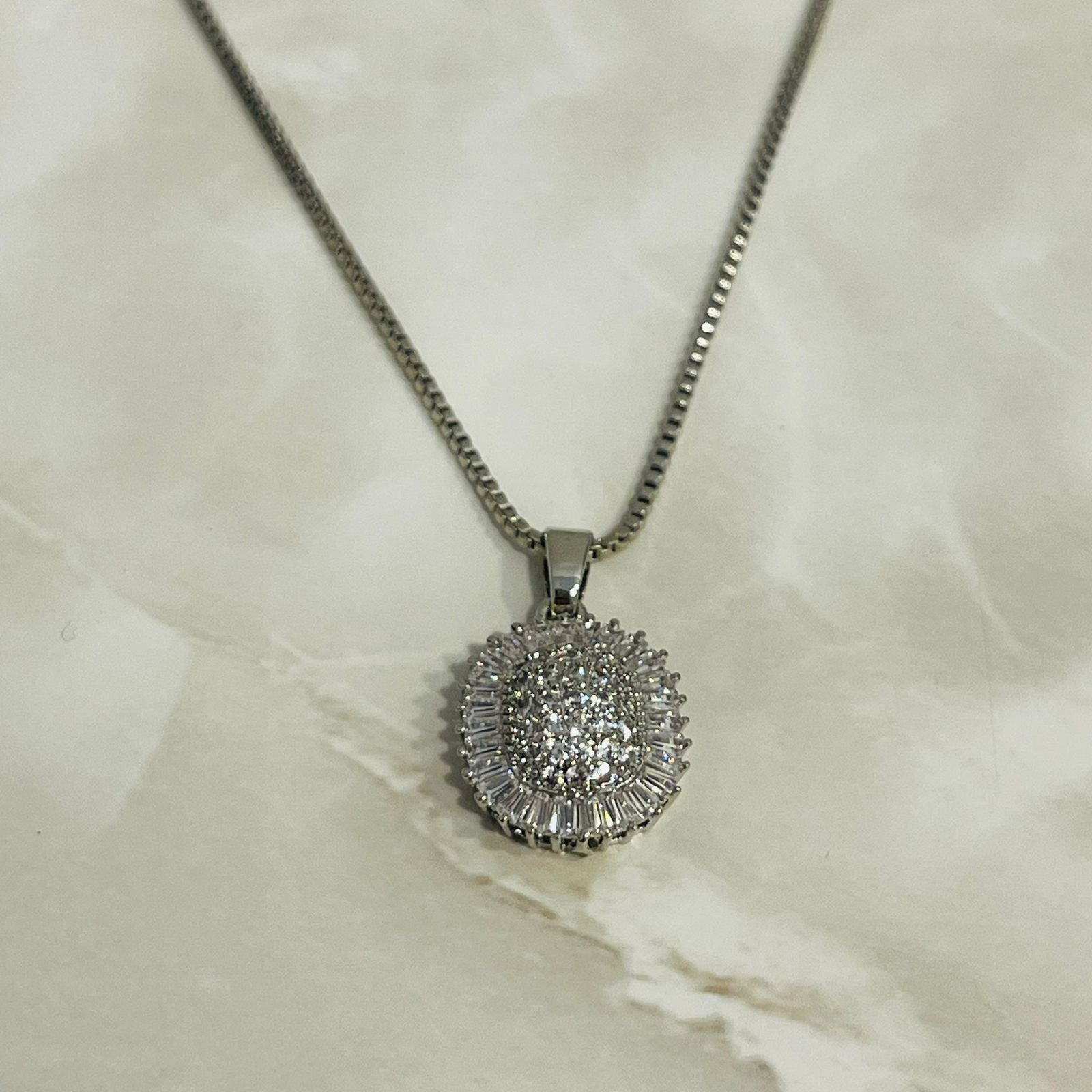 Round Diamond Style