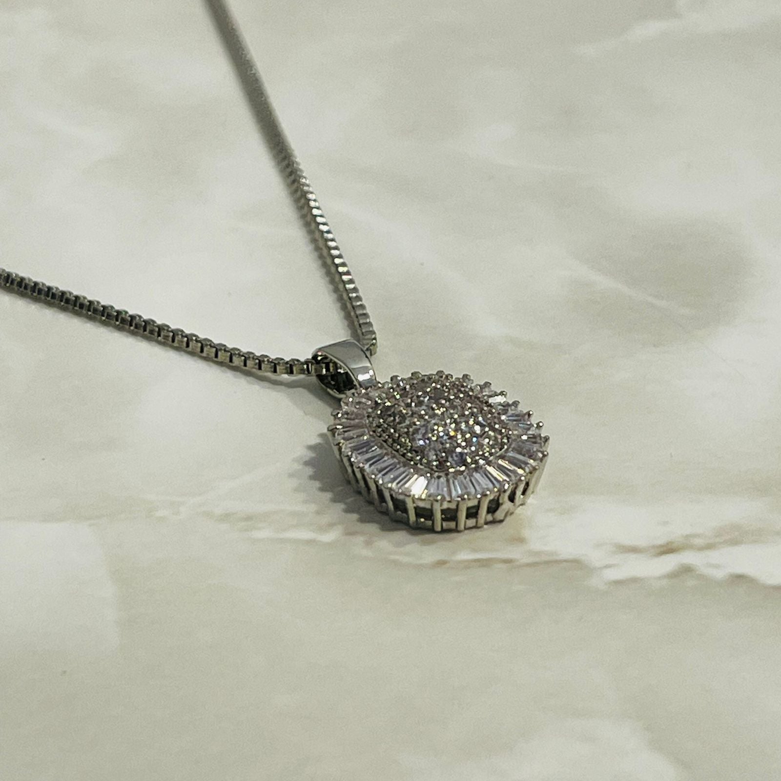 Round Diamond Style